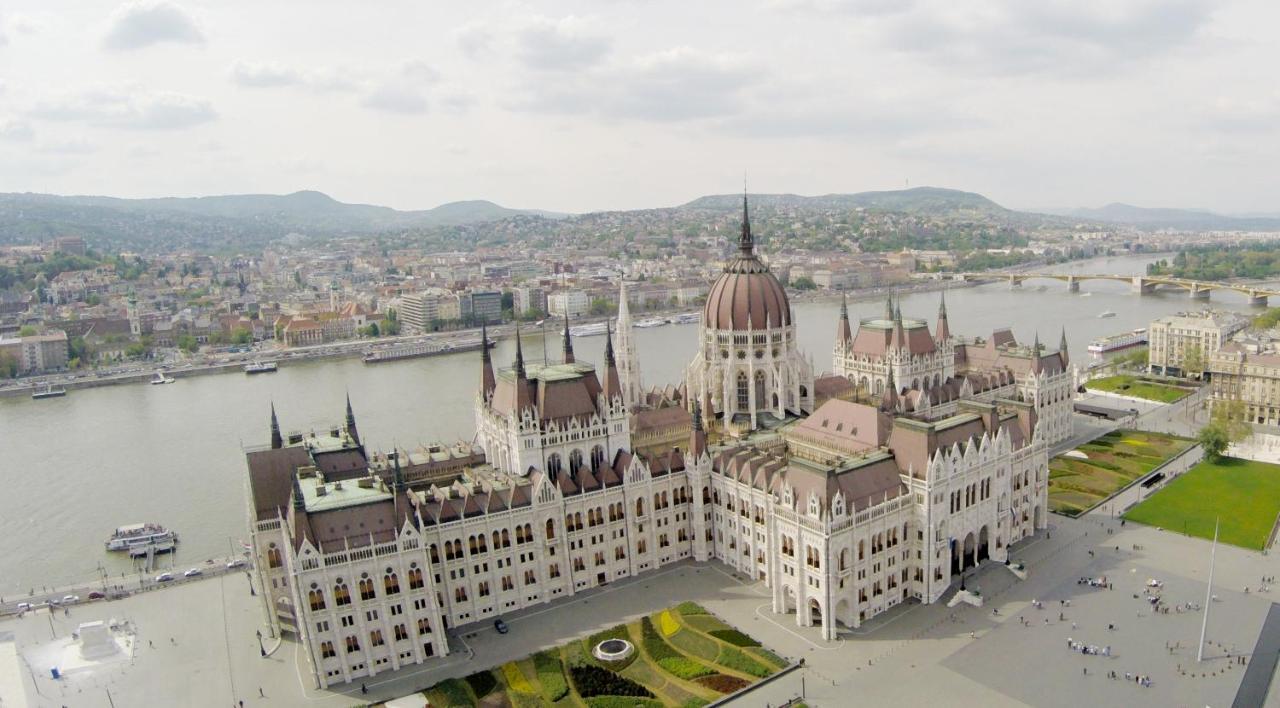 Little Americas Parliament Apartments Budapest Exterior foto